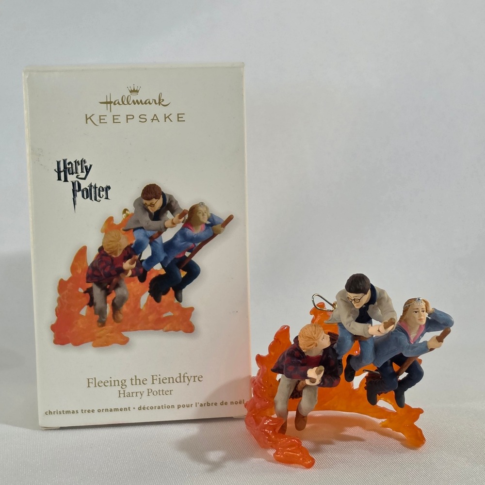 Hallmark Ornament Harry Potter Multicolor Good Fleeing the Fiendfyre 2011